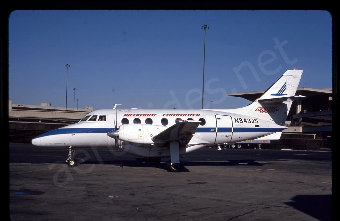 Piedmont Commuter BAe Jetstream 3102 N843JS Dec 88 Kodachrome Slide/Dia B23