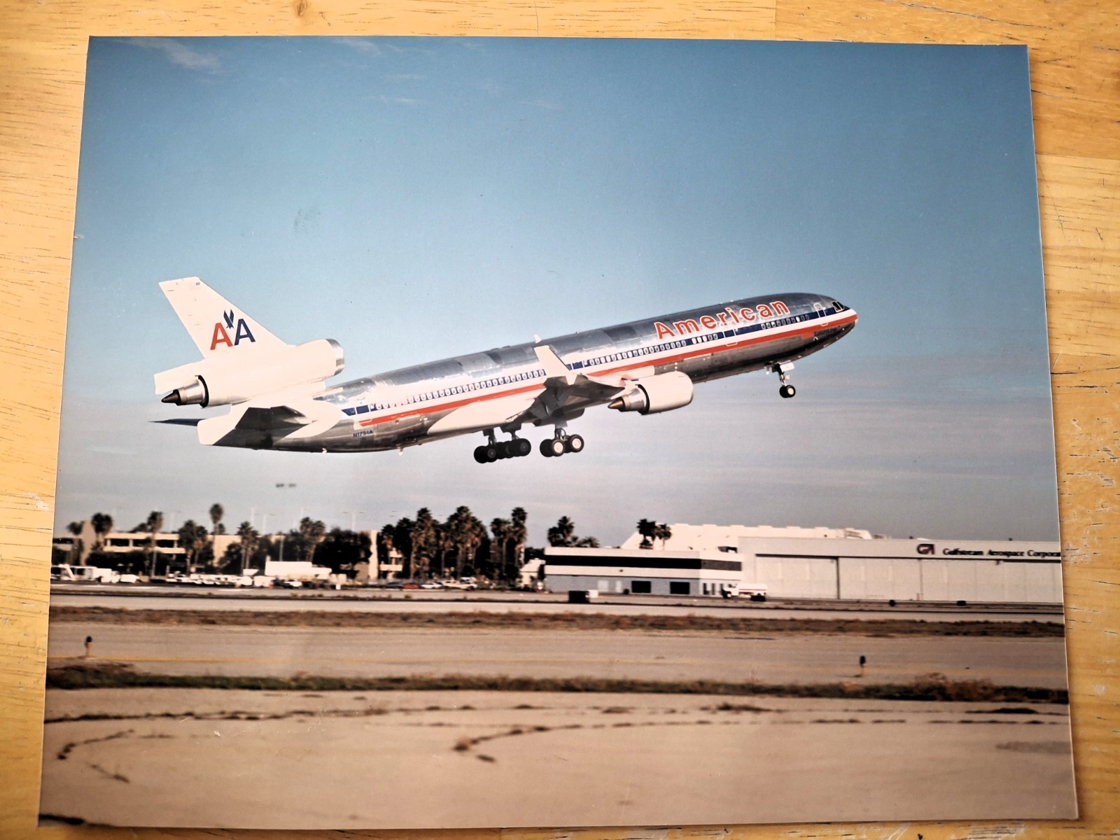 American Airljnes McDonnell Douglas MD-11 on take-off Photograph 8 x10in American Airljnes McDonnell Douglas MD-11 on take-off Photograph 8 x10in