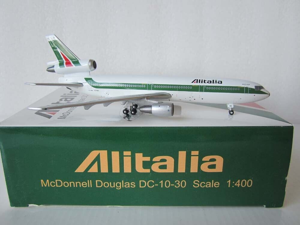 JC Wings Alitalia Douglas DC-10, Old Color, Reg.#I-DYNA, 1:400 Scale *VERY RARE*