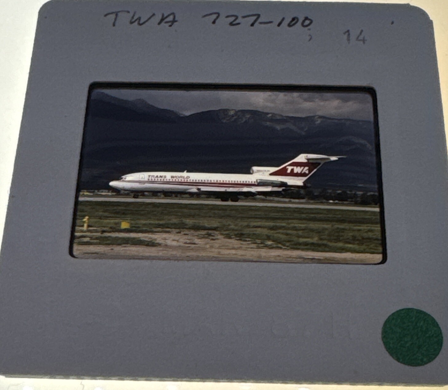 M35mm Kodachrome Aircraft Slide TWA 727-100 Airlines Airplane M35mm Kodachrome Aircraft Slide TWA 727-100 Airlines Airplane