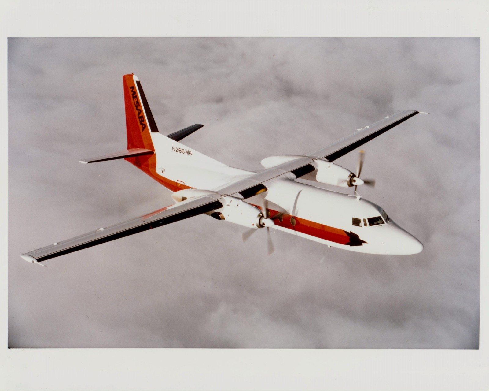 VINTAGE NORTHWEST AIRLINK - MESABA FOKKER F 27 AIRCRAFT IN FLIGHT - COLOR 8X10 VINTAGE NORTHWEST AIRLINK - MESABA FOKKER F 27 AIRCRAFT IN FLIGHT - COLOR 8X10