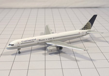 CONTINENTAL AIRLINES Boeing 757-200 Aircraft Model 1:400 Scale Gemini Jets picture